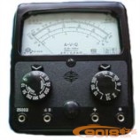 上vW四电表厂星牌MF500型指针万用表(外磁?